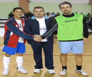 Chanchi se lleva el derbi alhameño de tercera división