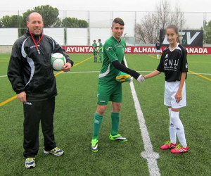 Fútbol y Carnaval entre amigos