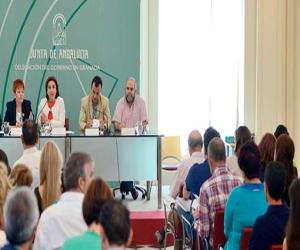 Sandra confía en los ayuntamientos para que desarrollen el decreto de inclusión y pide al PP que “no ponga excusas ni trabas”