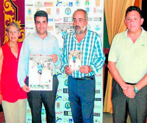 Veinticinco corredores de diez países se ponen a prueba entre Loja y Alhama