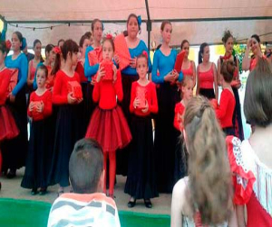 Santa Cruz celebró su día con baile, música y deporte