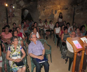 Una nueva reunión de poetas subterráneos