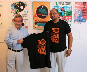 Exposición de carteles de cincuenta años del Festival de la Canción de Alhama