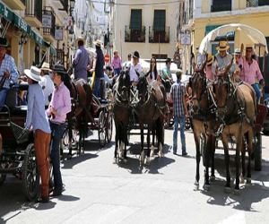 La asociación caballista La Elevada hará un recorrido alternativo en la Romería del Vino