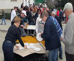 Fiesta acogedora, entrañable y rebosante de hospitalidad en el Pantano de los Bermejales