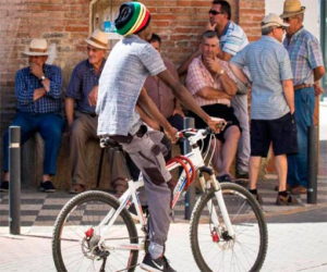 ¿De qué vive Zafarraya, el pueblo con menos renta de España?