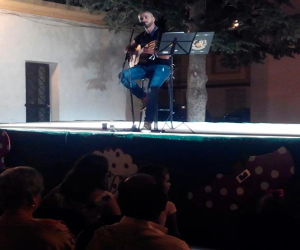 Una multitudinaria fiesta flamenca cierra el “II verano al fresco de Jayena”