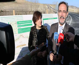 El consejero de Obras Públicas visita este jueves las obras de la variante A-402 de Moraleda. Previsiblemente anunciará la reanudación de las obras 
