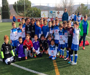 Convivencia futbolera infantil entre la UD Alhameña y el Loja CD