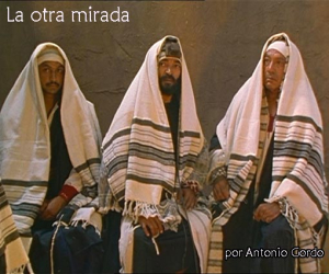 Desconfío de los santos