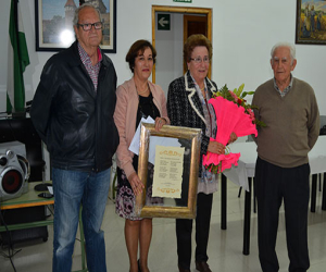 El Centro de Mayores de Alhama celebró el Día de la Mujer, con reconocimientos