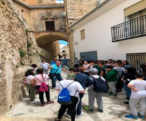 Alumnos de la comarca de primero de ESO conocen Alhama y algo mejor su historia