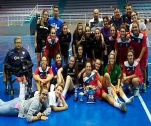 Las chicas de la UD Alhameña empiezan el año como acabaron; ganando
