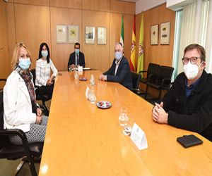 Diputación y Subdelegación de Gobierno firman un convenio para la inversión de   1,7 millones en la carretera El Turro-Cacín