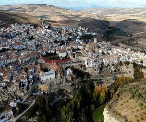 La bajada de la incidencia da un respiro a Alhama, aunque no se puede bajar la guardia