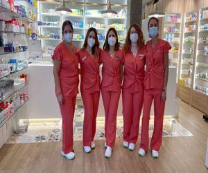 La farmacia Fuentes se trasladó a la plaza Duque de Mandas