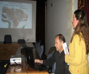 Reunión informativa sobre la ordenanza del casco histórico