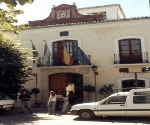 Convocatoria del pleno del mes de abril