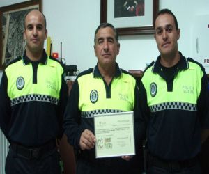 Policía Local y Protección Civil reconocidas