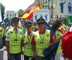 La policía local se manifiesta en Madrid