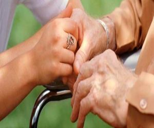 72 admitidos en el curso de enfermería geriátrica