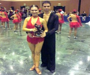 Mónica Moya gana el primer open de show-dance de Andalucía
