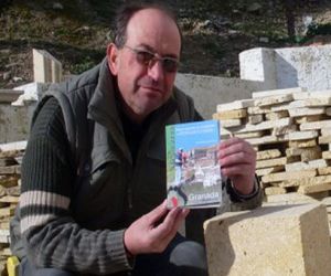 José Andrés Ciruela incluye siete rutas en su primera guía de senderismo por Alhama