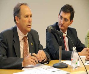 Paco Escobedo asiste y clausura el IX Encuentro de Villas Termales que se ha celebrado en Orense