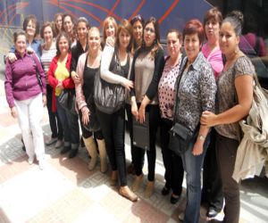Las alumnas del curso de "Atención sociosanitaria en el domicilio" visitan la residencia Seniors
