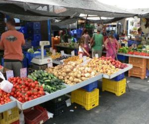 Mercados y mercadillos