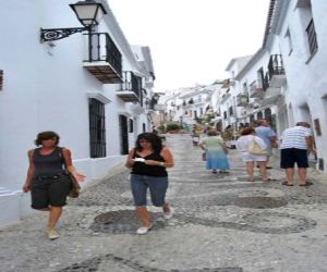 La Axarquía quiere subirse al carro del turismo sostenible con un sello europeo 