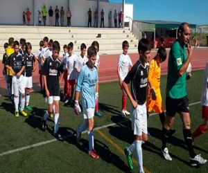 La UD Alhameña infantil empata en Santa Fe