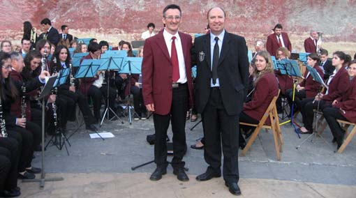 Didier Medaillon, director de la Harmonie Bagnères y Rafael Molinero, director de la banda de Alhama Didier Medaillon, director de la Harmonie Bagnères y Rafael Molinero, director de la banda de Alhama