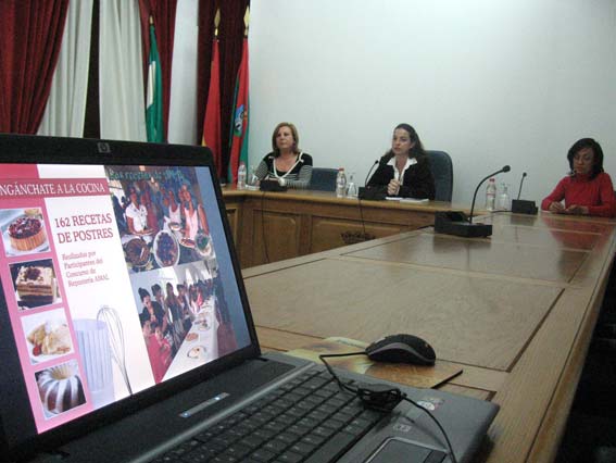  Sonia Jiménez, durante su intervención 