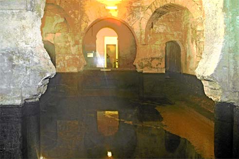Vista del baño fuerte desde el interior/ J.M. Gómez Segade