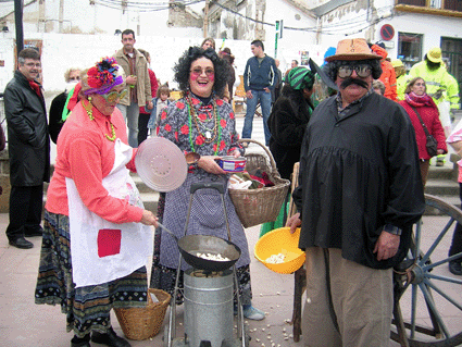 Remedios, la giatana, el afilador y su pusto de palomitas