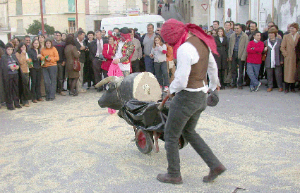 Ambiente de calle en el carnaval de Alhama