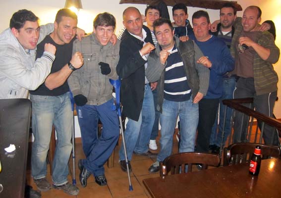 Todo el Pitorreo pasó una noche divertida en Al-Dente Todo el Pitorreo pasó una noche divertida en Al-Dente
