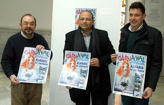 Presentado en la Diputación Provincial de Granada el miércoles 6 de febrero de 2013 Presentado en la Diputación Provincial de Granada el miércoles 6 de febrero de 2013