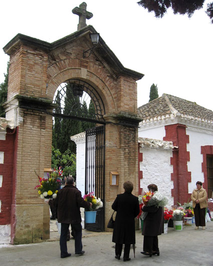  Cementerio de Alhama, el uno de noviembre de 2008 