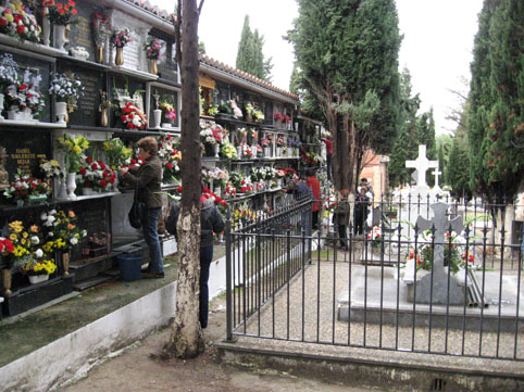  Cementerio de Alhama, el uno de noviembre de 2008 