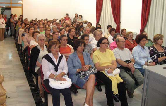  Sobre 350 personas serán usuarios de las clases que se impartan en Educación de Adultos 