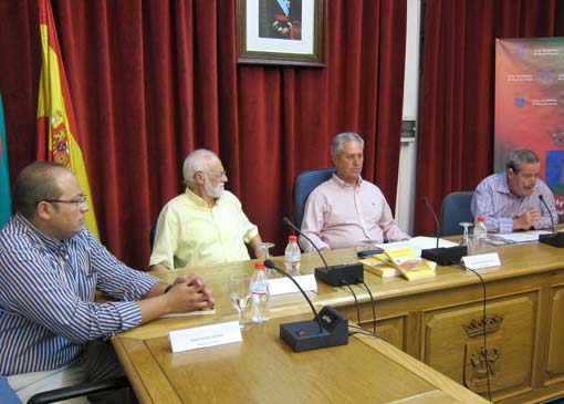 Intervención de Andrés García Maldonado presentando a Rafael Intervención de Andrés García Maldonado presentando a Rafael