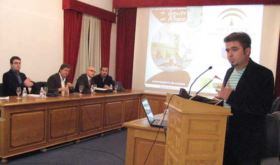  La presentación de acto corrió a cargo del Concejal de Deportes, Javier Molina Castañeda 