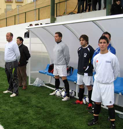  Silencio en el banquillo de la UD Alhameña 