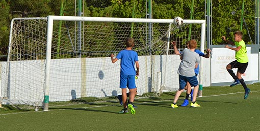 https://www.alhama.com/digital/images/stories/deportes_2019/liga_infantil/encuentro_02072019_06.jpg