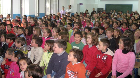 Numeroso público Numeroso público