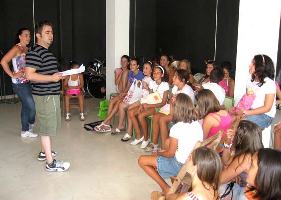 El Festival ha sido para los chavales una aténtica escuela de verano El Festival ha sido para los chavales una aténtica escuela de verano