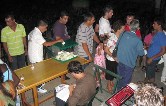  Fues una noche para disfrutar de los niños y su música 