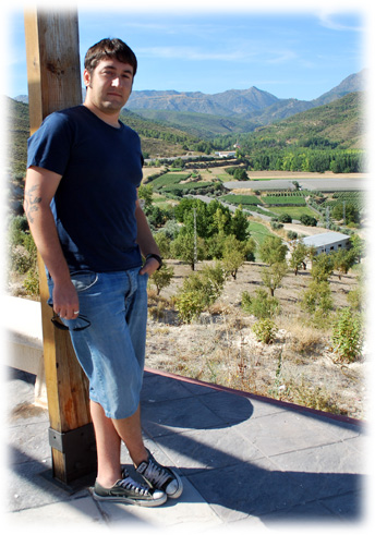 Juan Manuel Sánchez, en el Cerrillo de la Cruz (Fornes) Juan Manuel Sánchez, en el Cerrillo de la Cruz (Fornes)